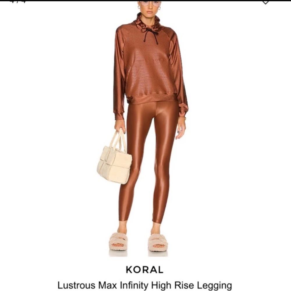Koral Lustrous Infinity High Rise Legging. Cool bronze red. XS. EUC.